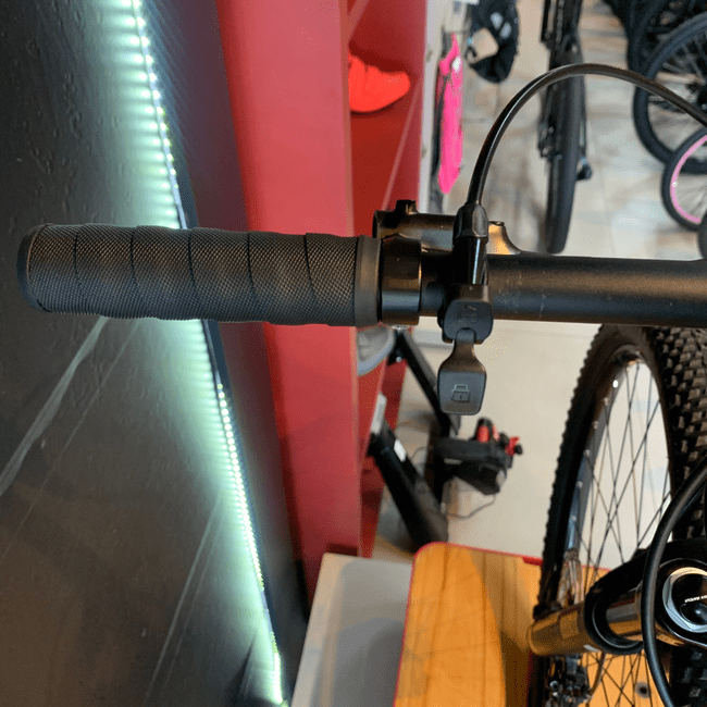 Bicicleta Oggi Big Wheel 7.2 Aro 29 Deore 12v 2024 Preto e Amarelo e Cinza