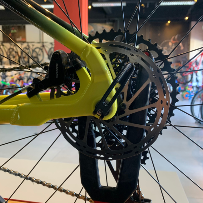 Bicicleta Oggi Big Wheel 7.5 Aro 29 Gx 12v 2022 Preto e Cinza e Amarelo