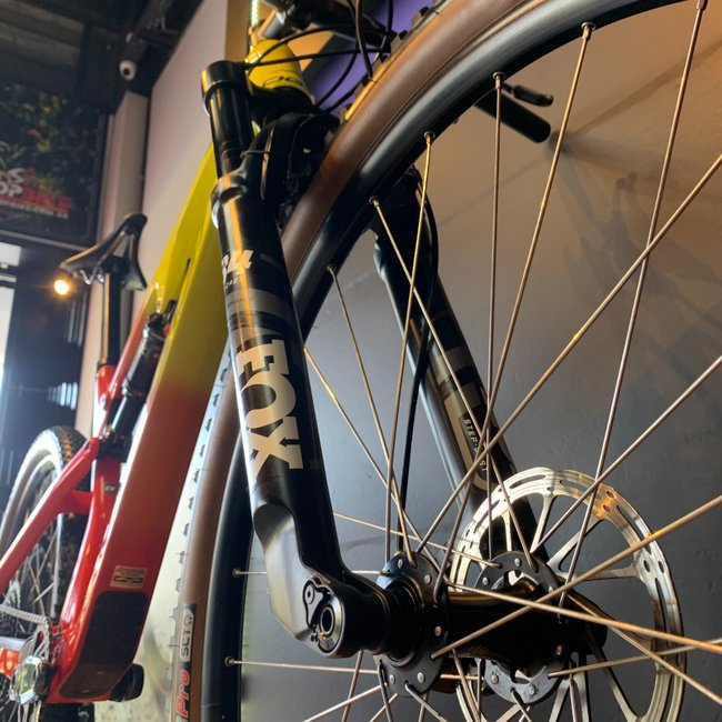 Bicicleta Oggi Cattura Pro Aro 29 GX 12v Amarelo e Vermelho - Seminova