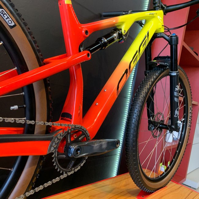 Bicicleta Oggi Cattura Pro Aro 29 GX 12v Amarelo e Vermelho - Seminova