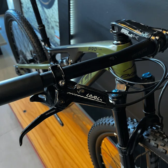 Bicicleta Oggi Cattura Pro-T20 Aro 29 GX 12v Verde e Preto - Seminova
