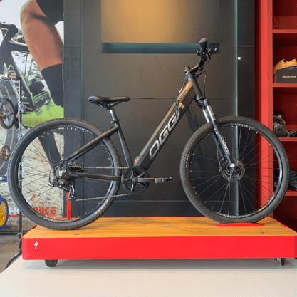 Bicicleta Oggi E-Bike Flex 200 Tourney 7v Preto e Grafite