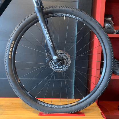 Bicicleta Oggi E-Bike Flex 200 Tourney 7v Preto e Grafite