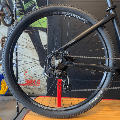 Bicicleta Oggi E-Bike Flex 200 Tourney 7v Preto e Grafite