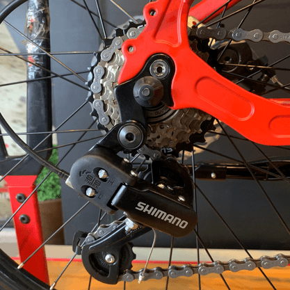 Bicicleta Oggi Hacker Aro 24 Tourney 21v Vermelho e Amarelo