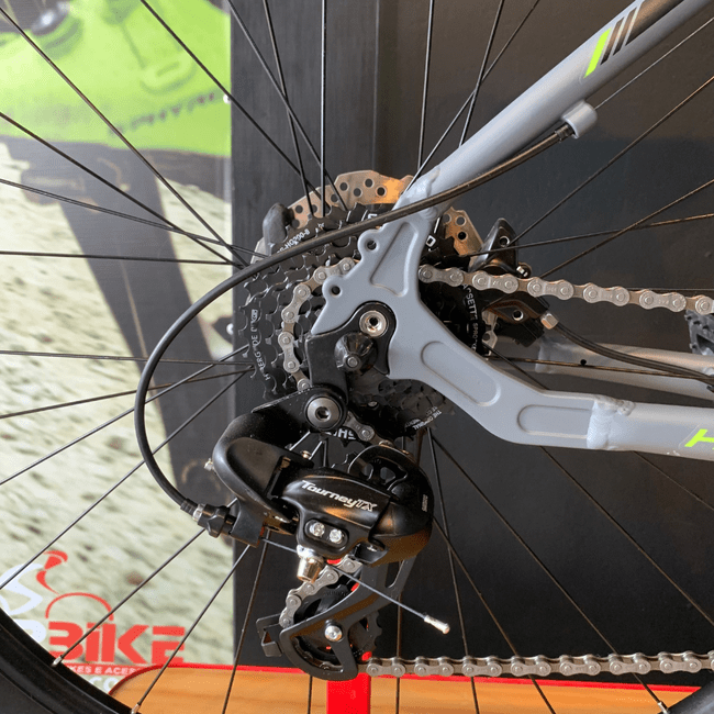 Bicicleta Oggi Hacker HDS Aro 29 Tourney 24v Grafite e Preto e S-Lime