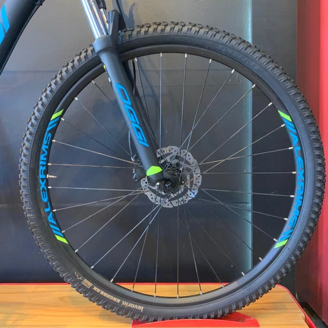 Bicicleta Oggi Hacker Hds Aro 29 Tourney 24v Preto e Azul - Seminova