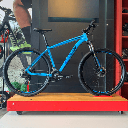 Bicicleta Oggi Hacker Sport Aro 29 Tourney 21v Azul e Preto