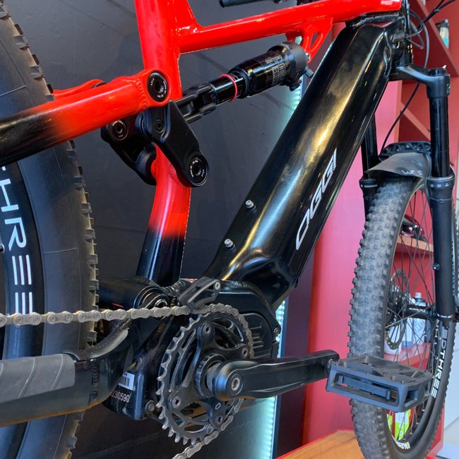Bicicleta Oggi Razzo Aro 29 Deore 11v Preto e Vermelho - Seminova