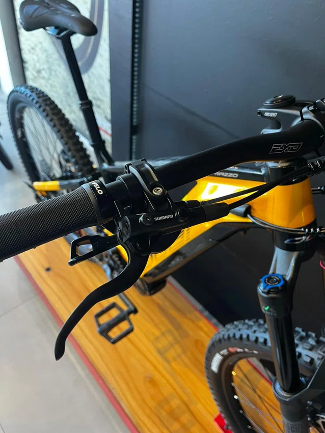 Bicicleta Oggi Razzo T130 A29 Cues 11v Am/Pr 2026