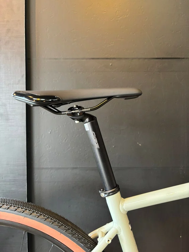 Bicicleta Oggi Tribale GRX 12v A700 2026 Cinza/Preto