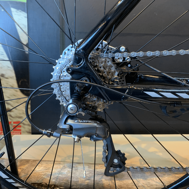 Bicicleta Oggi Velloce Aro 700 Claris 16v Grafite e Preto