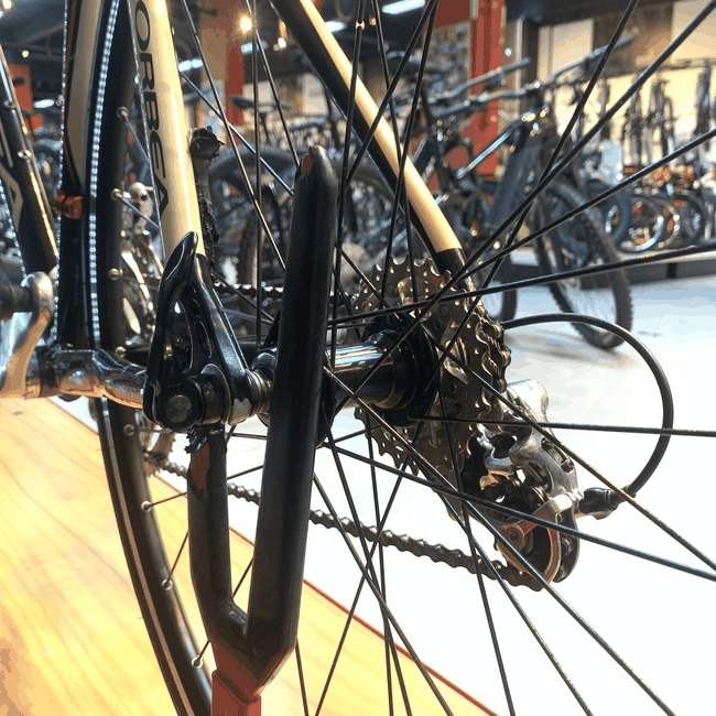 Bicicleta Orbea Aqua 105 20v Aro 700 T-51 Preta e Branca e Vermelha-Seminova