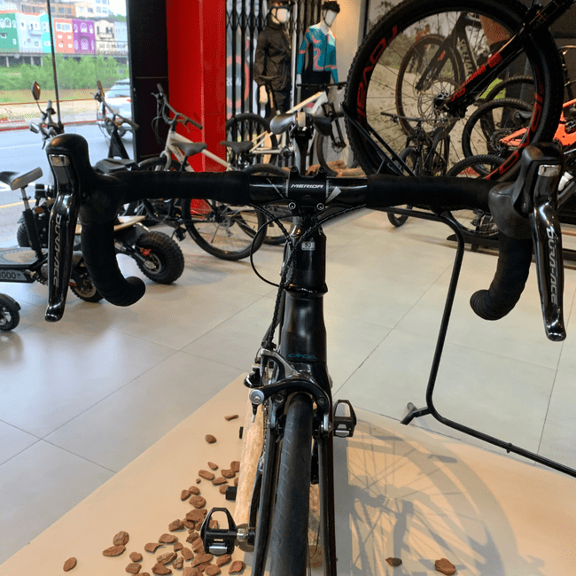 Bicicleta Orbea Orca GLI2 Aro 700 Dura-Ace 22V Preta - Seminova