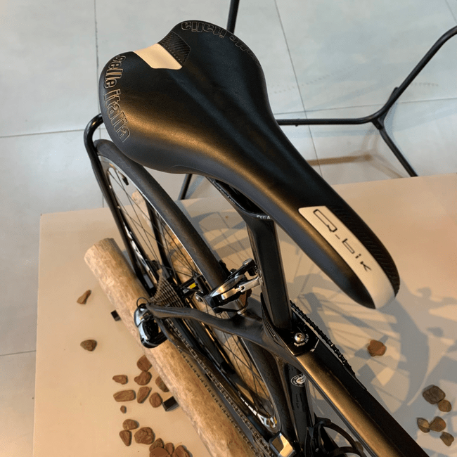 Bicicleta Orbea Orca GLI2 Aro 700 Dura-Ace 22V Preta - Seminova