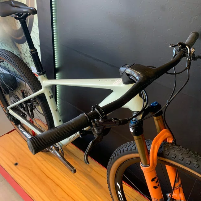 Bicicleta Scott Scale 920 Aro 29 Xtr 12v Verde Agua - Seminova