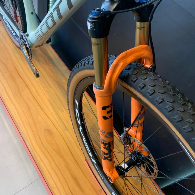 Bicicleta Scott Scale 920 Aro 29 Xtr 12v Verde Agua - Seminova
