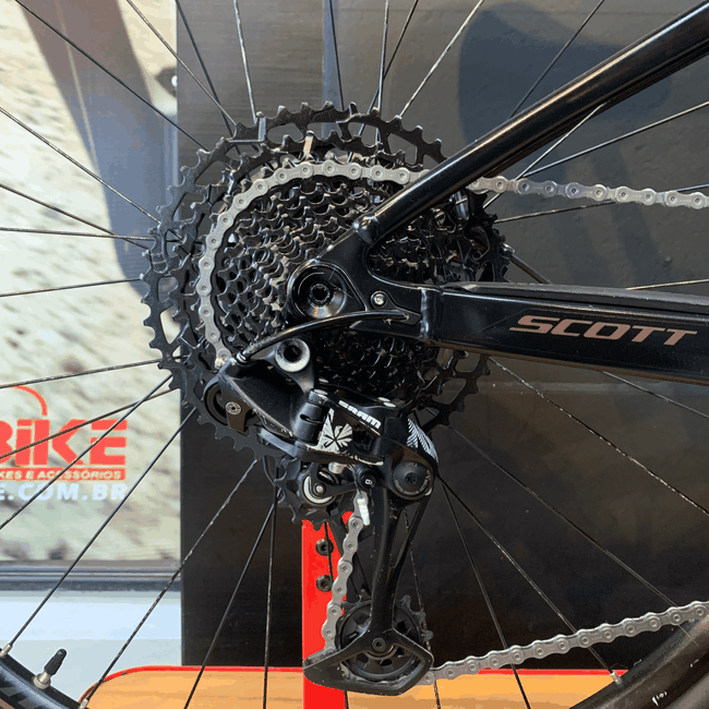 Bicicleta Scott Spark 950 Aro 29 NX 12v T-17 Preta e Bronze - Seminova