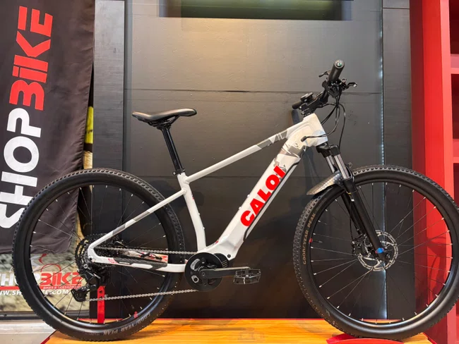 Bicicleta Seminova A29 Caloi E-Vibe Shimano Cues 9V T-17 Cinza