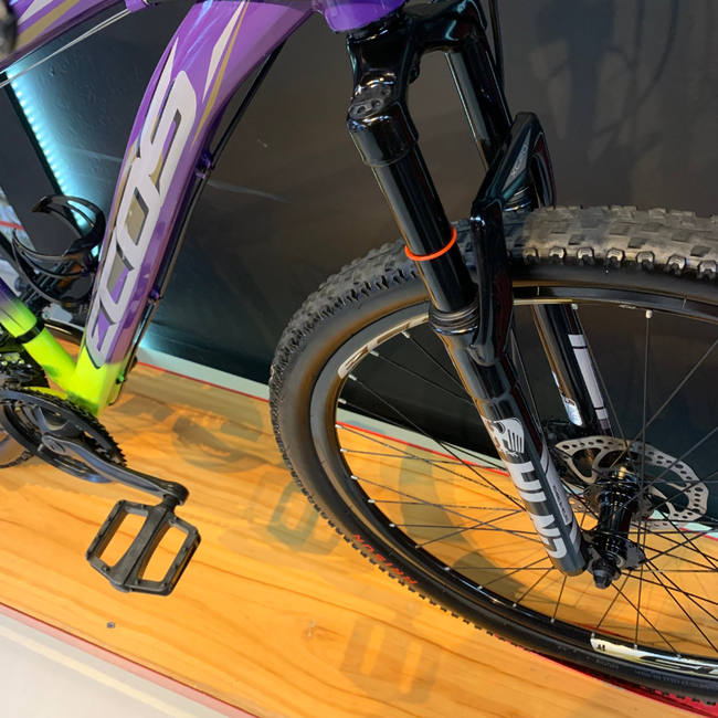 Bicicleta Ecos Onix Aro 29 Tourney 21v Roxo e Verde - Seminova