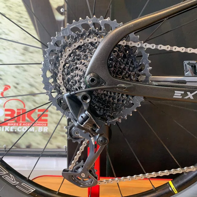 Bicicleta Edro Aro 29 Full Carbon GX 12V Preta - Seminova