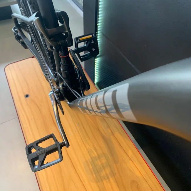Bicicleta Edro Aro 29 Full Carbon GX 12V Preta - Seminova