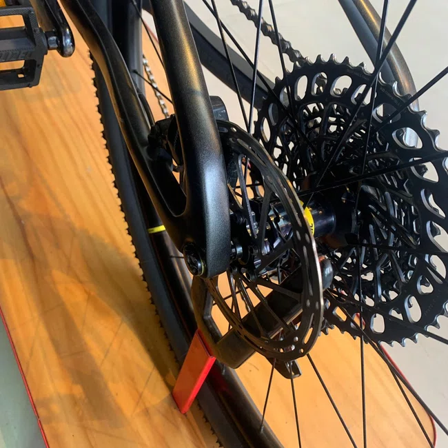 Bicicleta Edro Aro 29 Full Carbon GX 12V Preta - Seminova