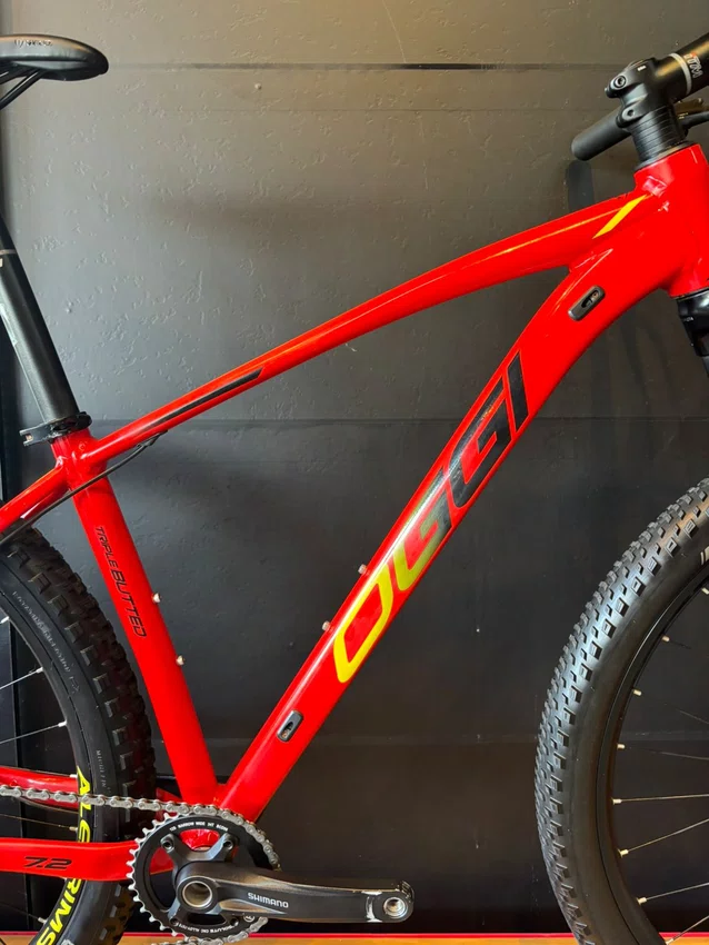 Bicicleta Seminova A29 Oggi 7.2 Shimano Deore 11V T-17 Vermelha