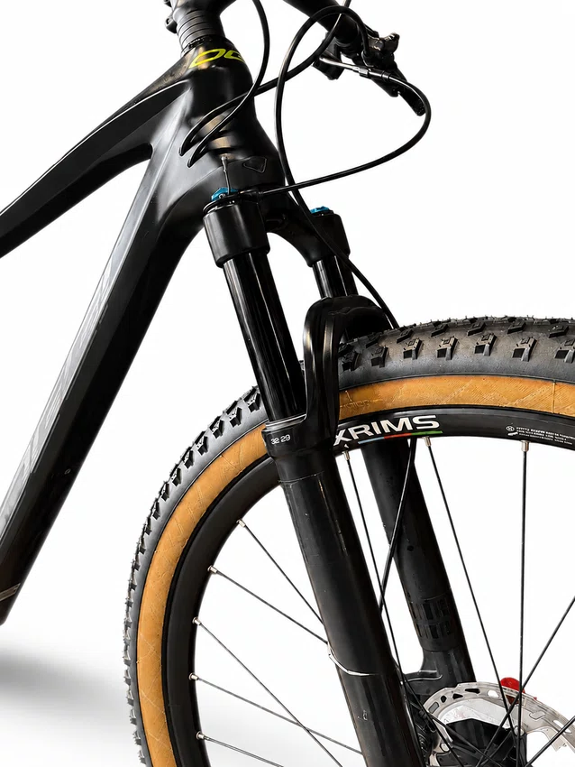 Bicicleta Seminova A29 Oggi Agile Pro Deore XT 12v T-19 Preto Fosco