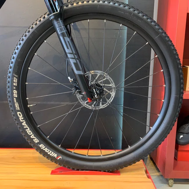 Bicicleta Oggi Agile Aro 29 Pro Gx Grafite e Preto - Seminova