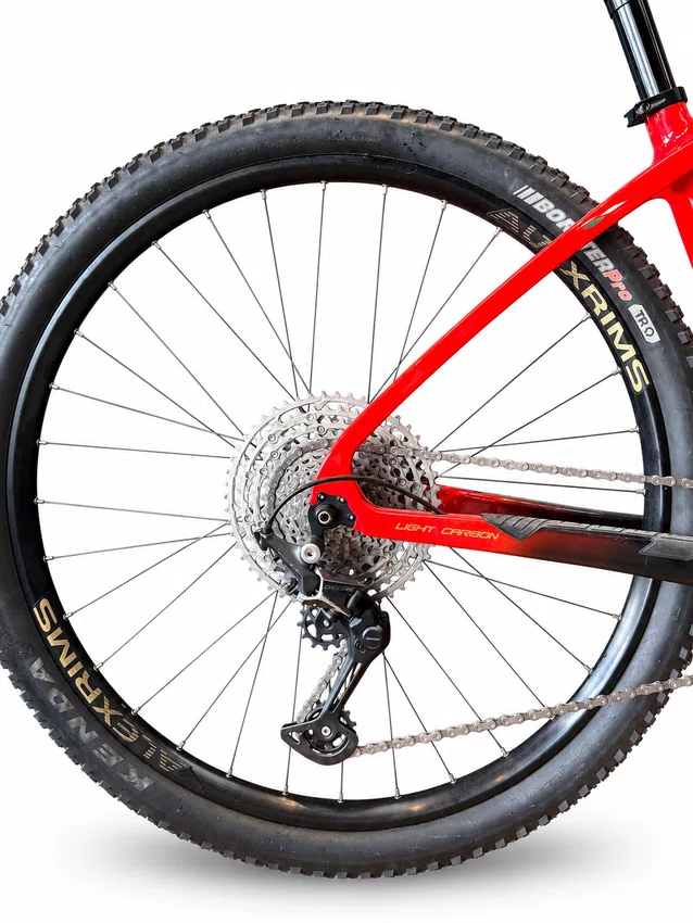 Bicicleta Seminova A29 Oggi Agile Sport Deore 12v T-17 Vermelho/Preto/Dourado