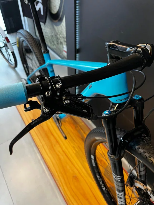 Bicicleta Seminova Orbea Alma Aro29 xt 12v azul claro