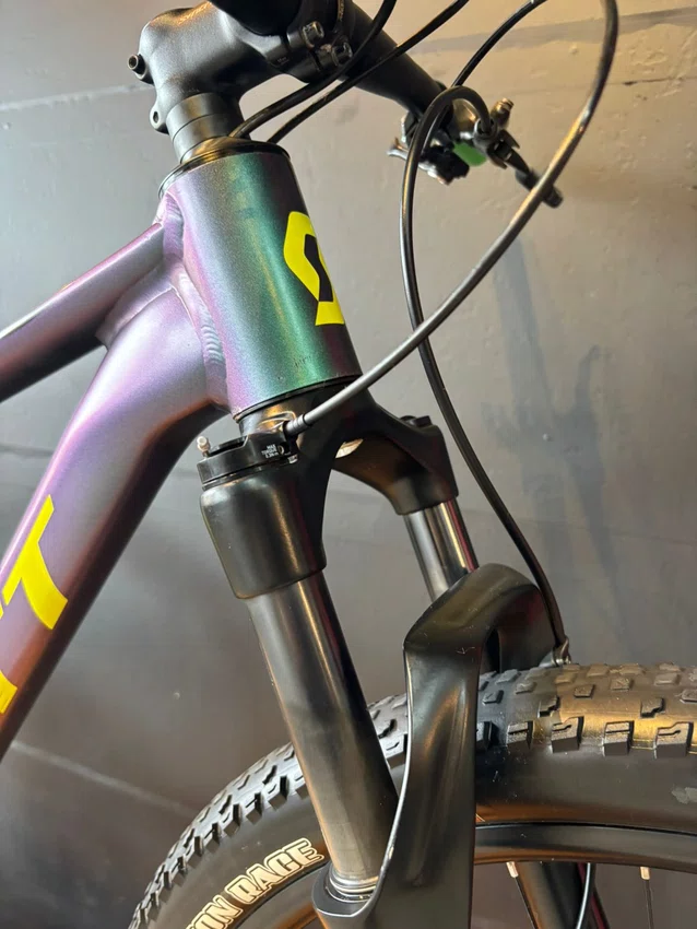 Bicicleta seminova a29 scoot 965 shimano slx 12v t-17 camaleão
