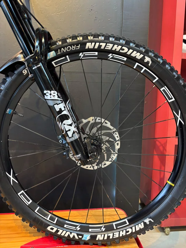 Bicicleta seminova a29 sense exalt e-trail evo forty-5 shimano slx 12v prata/preto