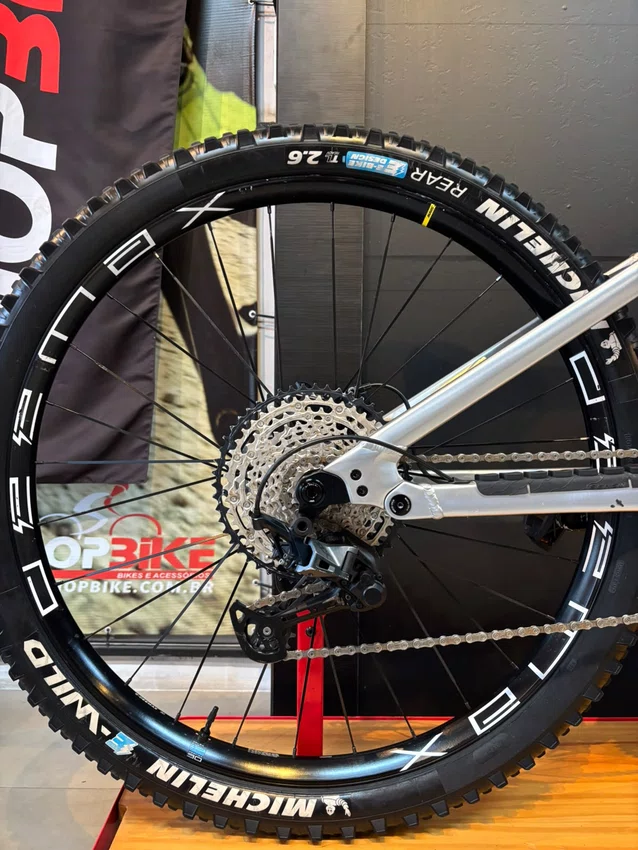 Bicicleta seminova a29 sense exalt e-trail evo forty-5 shimano slx 12v prata/preto