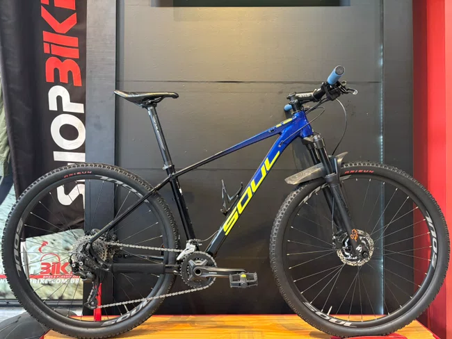 Bicicleta seminova a29 soul sl329 shimano alivio 18v t-17 azul/preto/verde