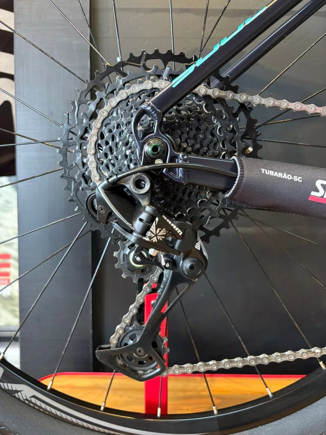 Bicicleta seminova a29 soul sl529 sram nx 12v t-17 preta/verde
