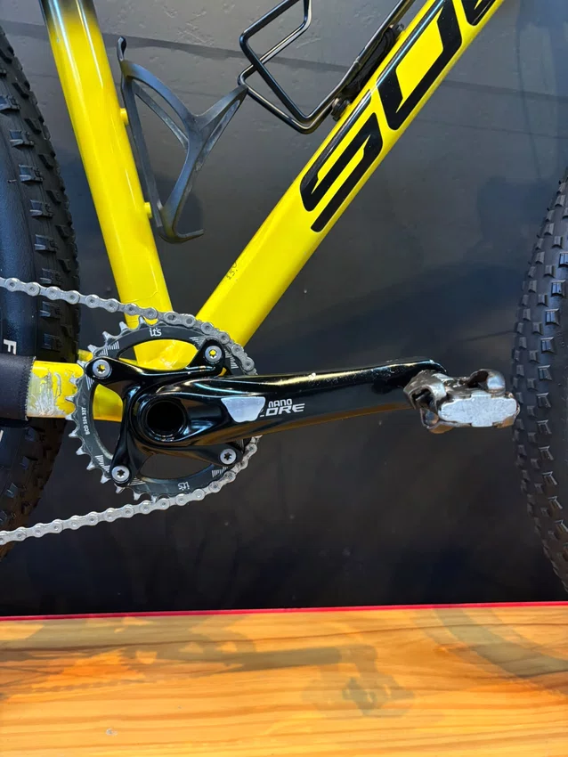 Bicicleta seminova a29 soul sl829 sram nx 12v t-17 preto/amarelo