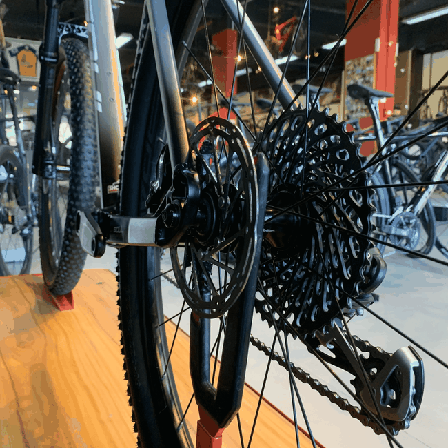 Bicicleta  A29 Soul SL929 GX 12v T-19 Cinza e Preta Seminova