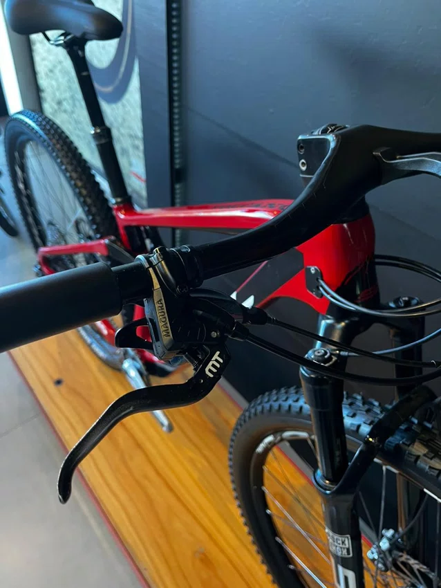 Bicicleta Soul Volcano Aro 29 SRAM GX 12v Vermelho/Preto Seminova