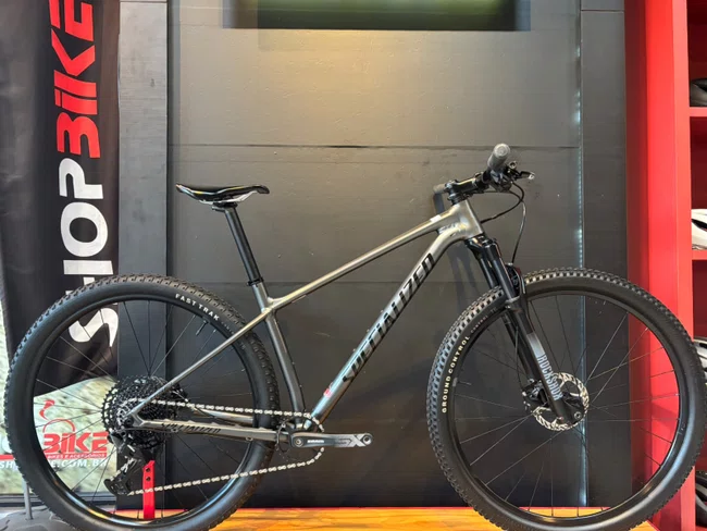 Bicicleta seminova a29 specialized chisel sram sx 12v t-17 cinza