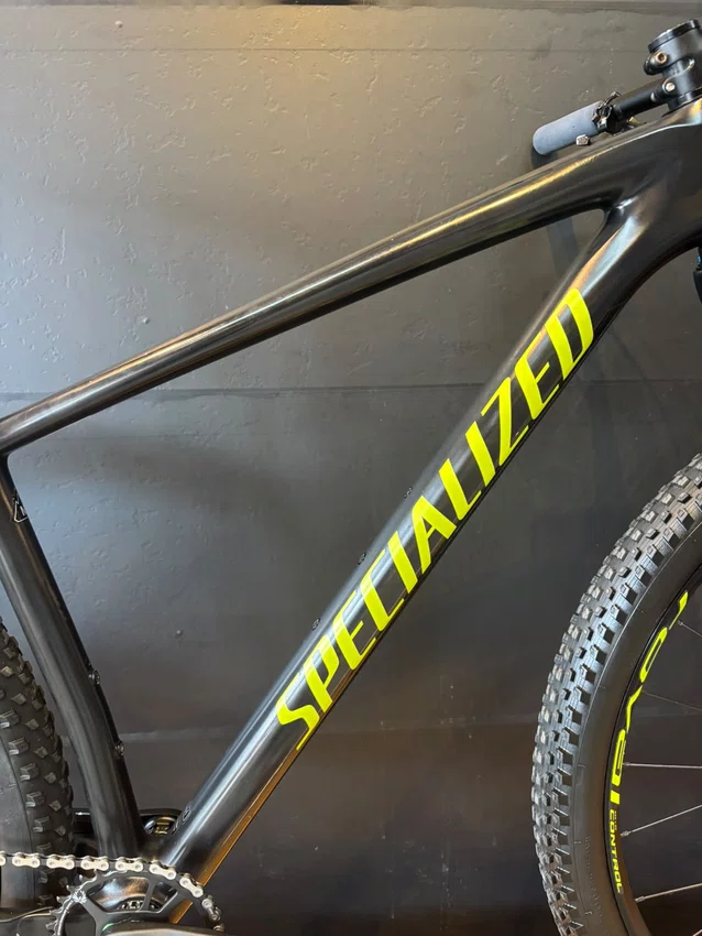 Bicicleta seminova a29 specialized epic gx t-17 12v preto/verde