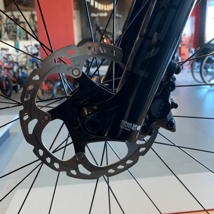 Bicicleta Specialized Epic Race Full Comp Carbon Aro 29 SLX 12v 2021 Vermelho e Branco -  Seminova