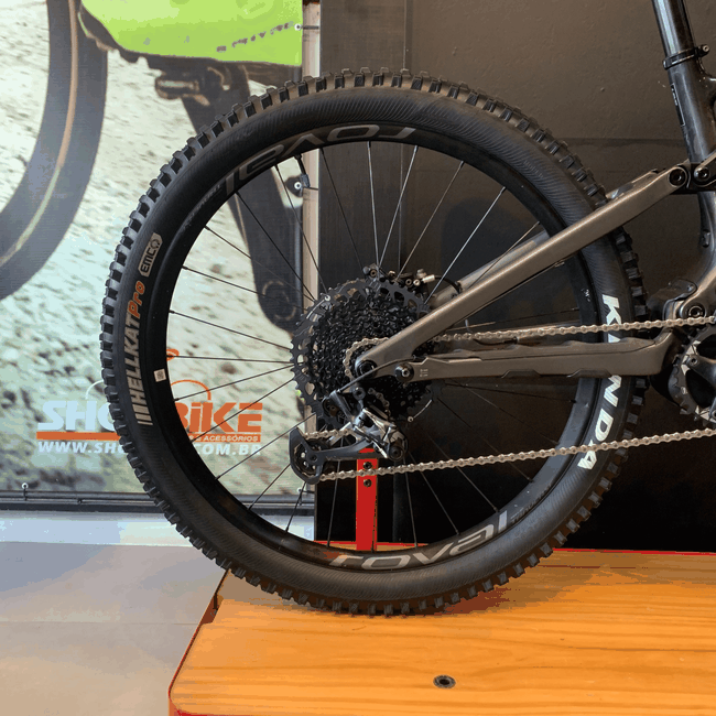 Bicicleta A29 Specialized Turbo Levo Expert X-01 12v T-S2 Preto e Cinza-Seminova