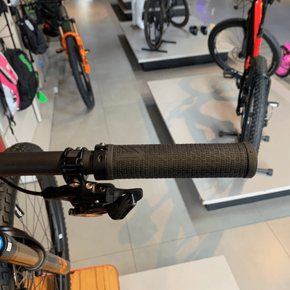 Bicicleta Specialized Turbo Levo Pro Aro 29 XO1 12v 2023 Laranja - Seminova