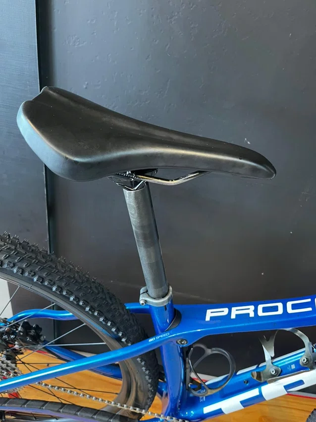 Bicicleta Trek Procaliber 9.7 Aro 29 Shimano Deore 12v Azul Seminova