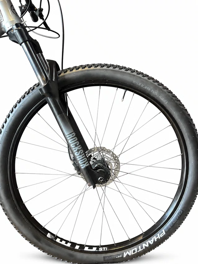 Bicicleta Seminova A29 TSW Yukon deore 12v T-17 Grafite