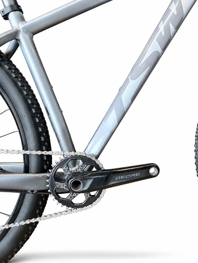 Bicicleta Seminova A29 TSW Yukon deore 12v T-17 Grafite