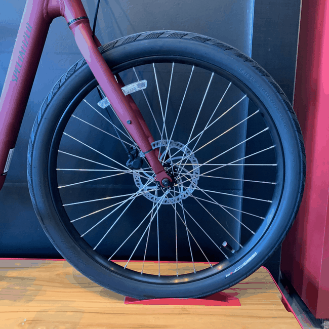 Bicicleta Specialized Roll 3.0 Microshift 8V 650B Bordo - Seminova