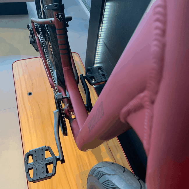 Bicicleta Specialized Roll 3.0 Microshift 8V 650B Bordo - Seminova